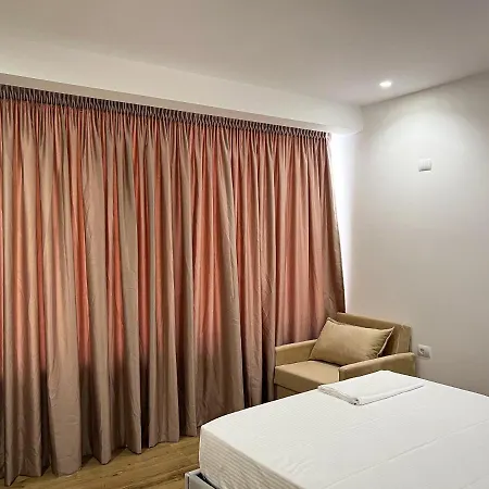 Klea B Apartment *