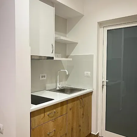 Klea B Apartment